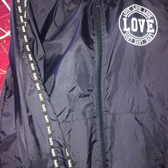 Sweater - Picture 2 of 3